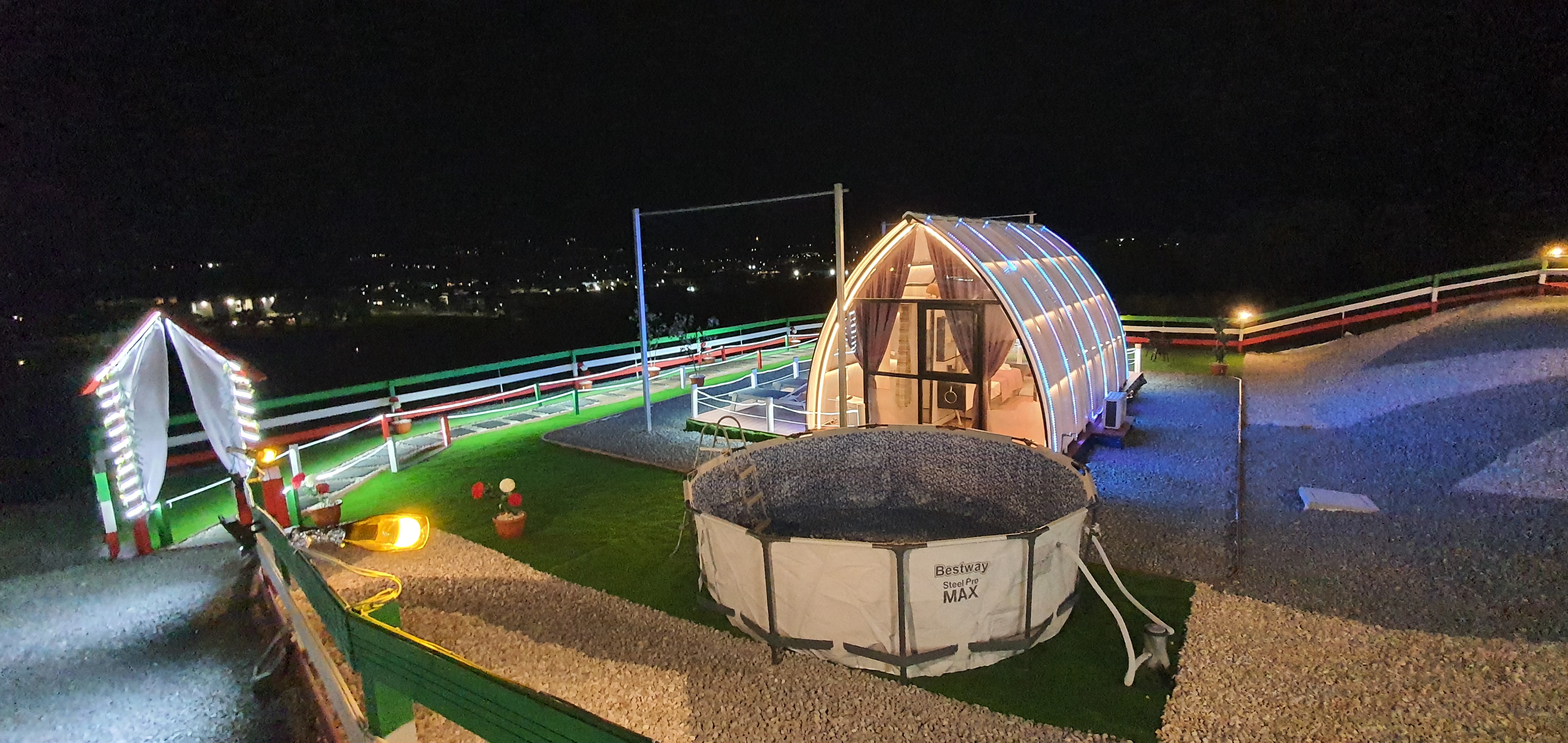 Suite Boat House