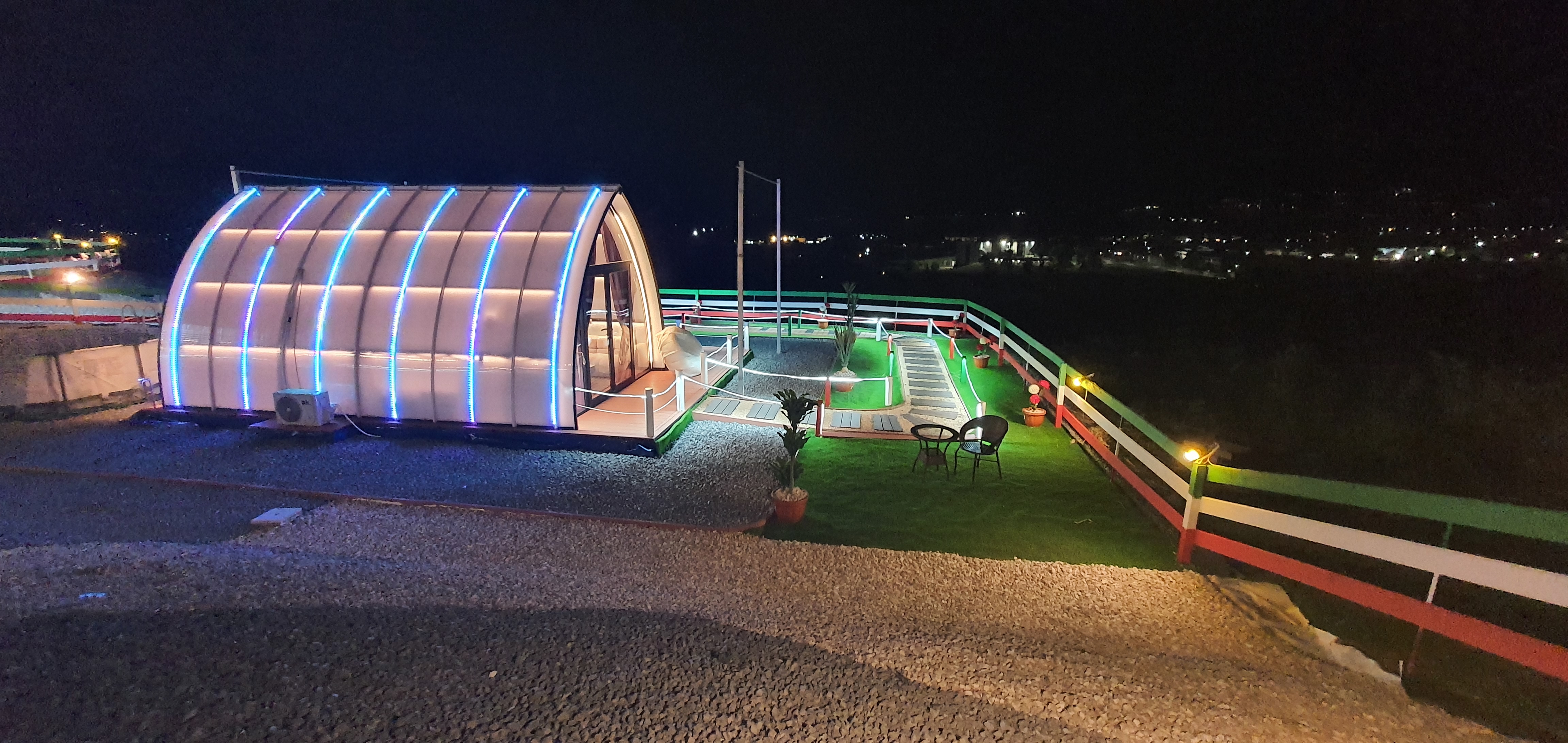 Suite Boat House